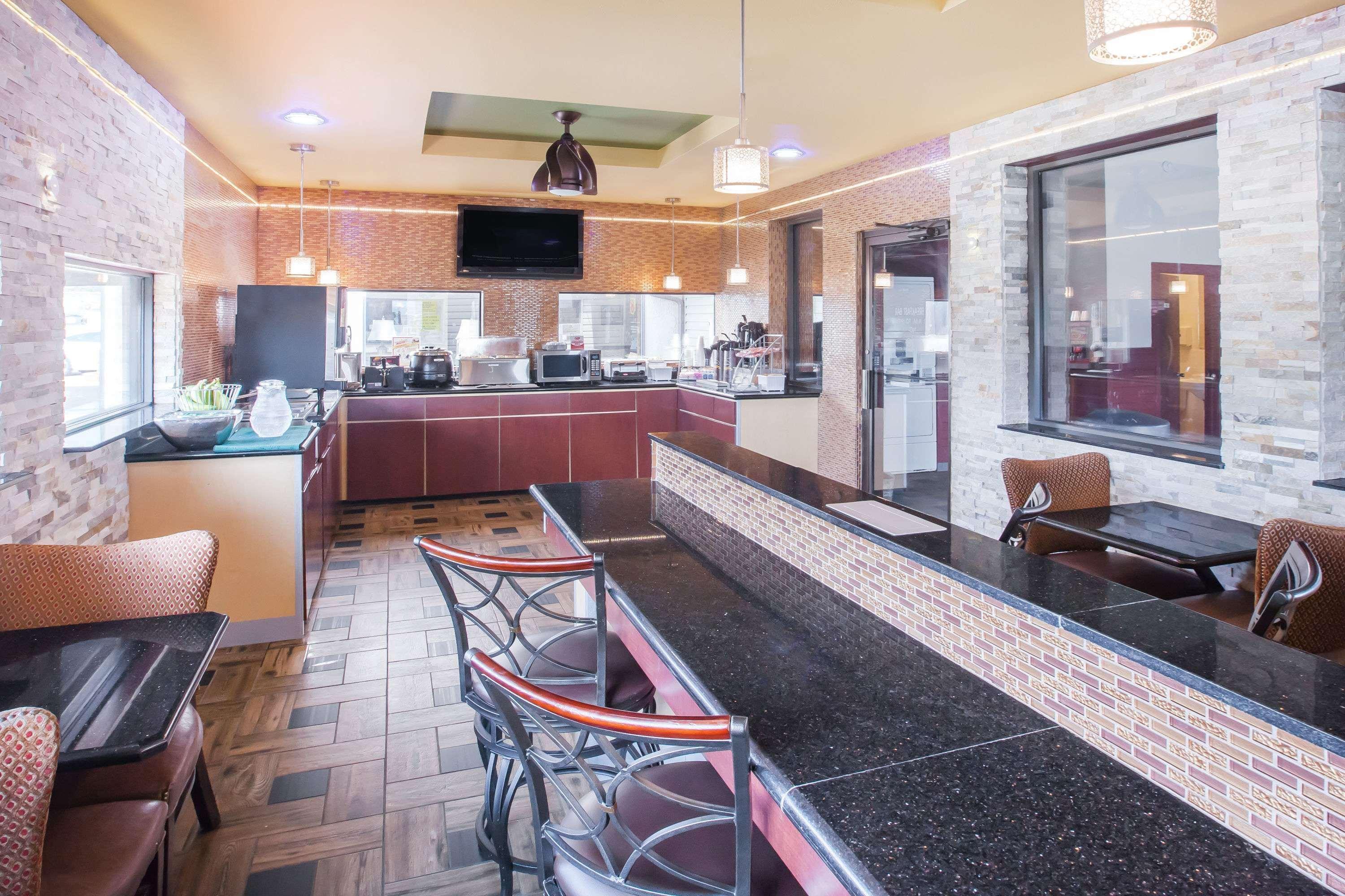Super 8 By Wyndham Van Buren/Ft. Smith Area Esterno foto