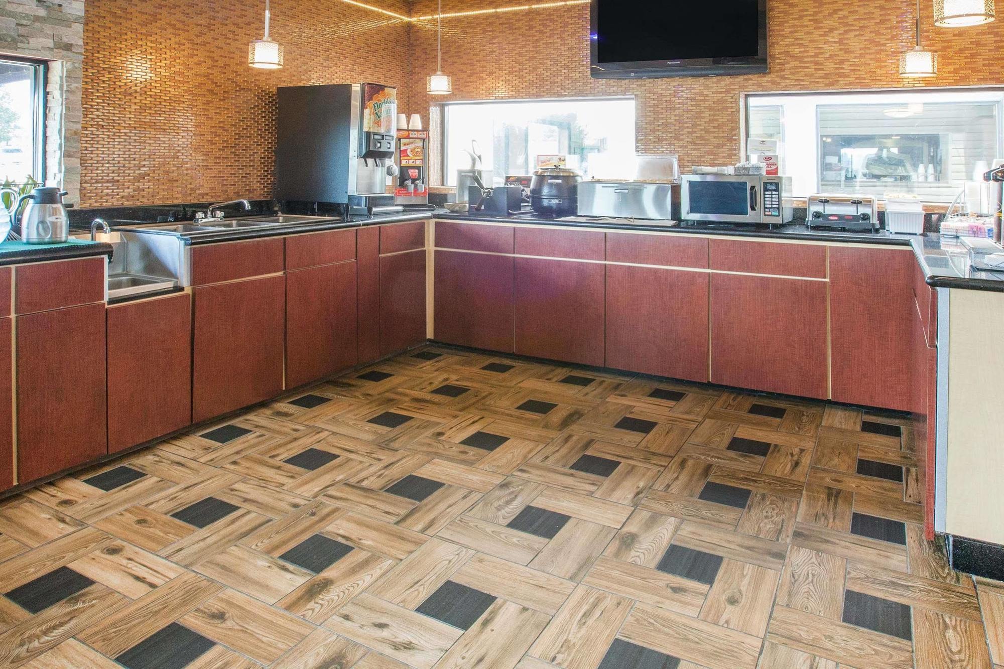 Super 8 By Wyndham Van Buren/Ft. Smith Area Esterno foto