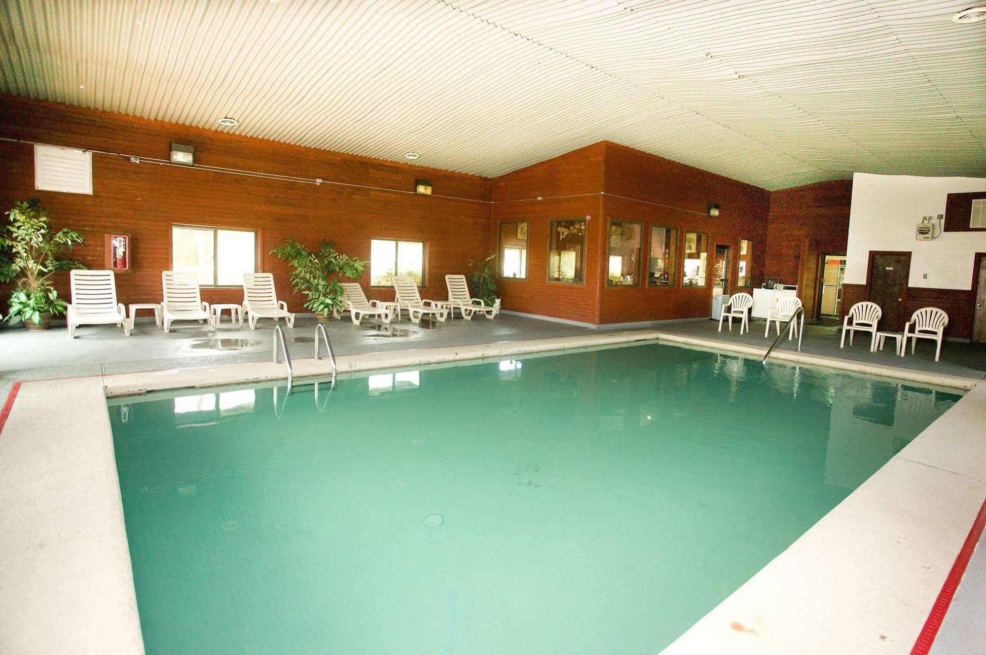 Super 8 By Wyndham Van Buren/Ft. Smith Area Servizi foto